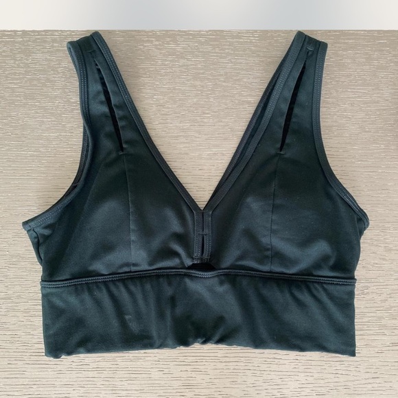 ALO Yoga green Sports Bra - Picture 2 of 3